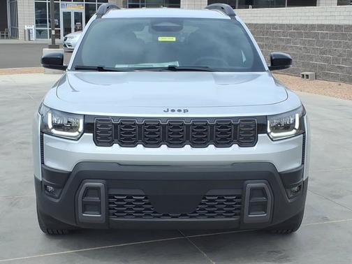 Silver Zynith Clearcoat 2026 Jeep Cherokee Limited