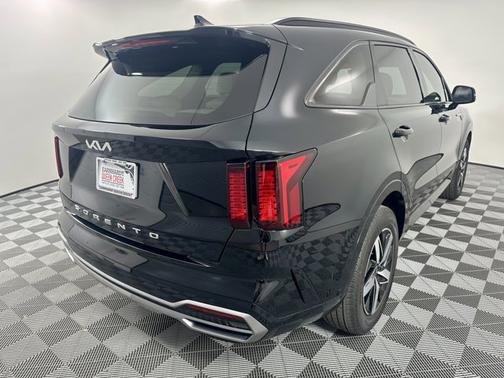 2022 Kia Sorento S