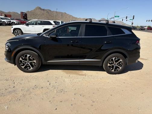 Ebony Black 2024 Kia Sportage EX