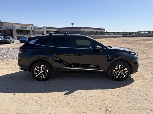 Ebony Black 2024 Kia Sportage EX