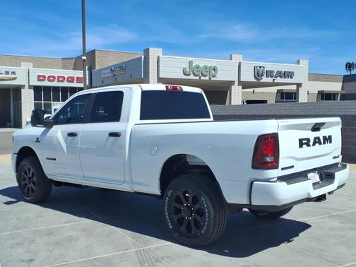 Bright White Clearcoat 2026 RAM 2500 Big Horn