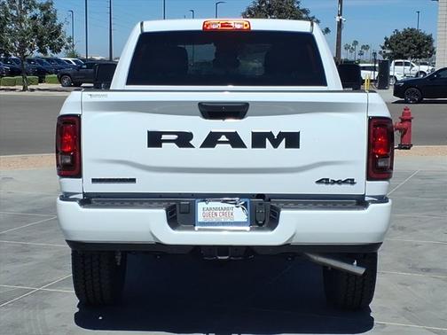 Bright White Clearcoat 2026 RAM 2500 Big Horn