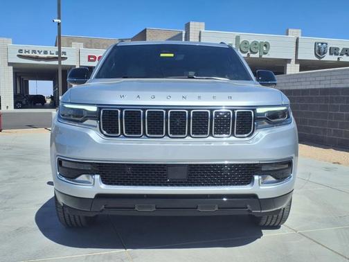 2025 Jeep Wagoneer Base