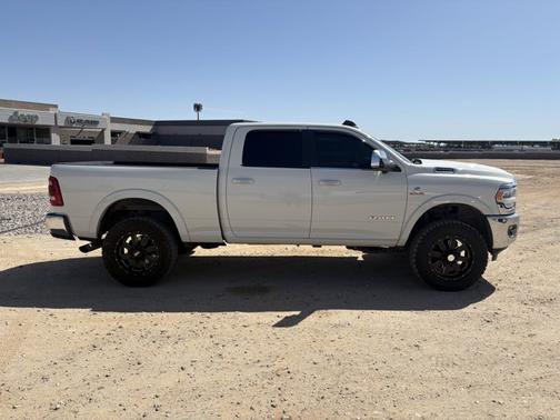 Pearl White 2020 RAM 2500 Laramie