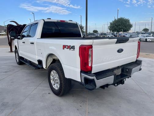 2023 Ford F-250 XLT