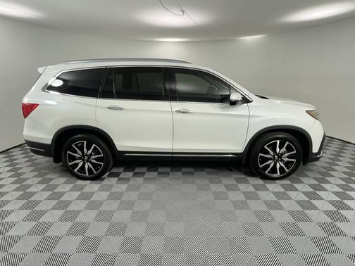 2020 Honda Pilot Elite