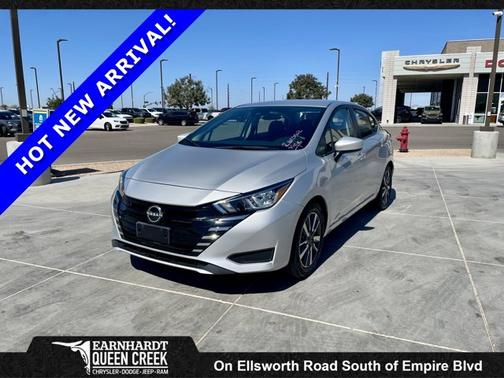2023 Nissan Versa SV