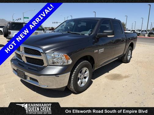 Granite Crystal Metallic Clearcoat 2019 RAM 1500 SLT