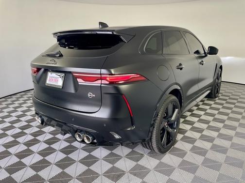 2022 Jaguar F-PACE SVR