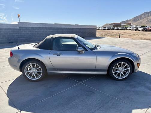 2010 Mazda MX-5 Miata Grand Touring