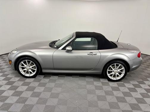 2010 Mazda MX-5 Miata Grand Touring