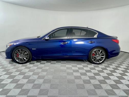 2017 INFINITI Q50 Red Sport 400