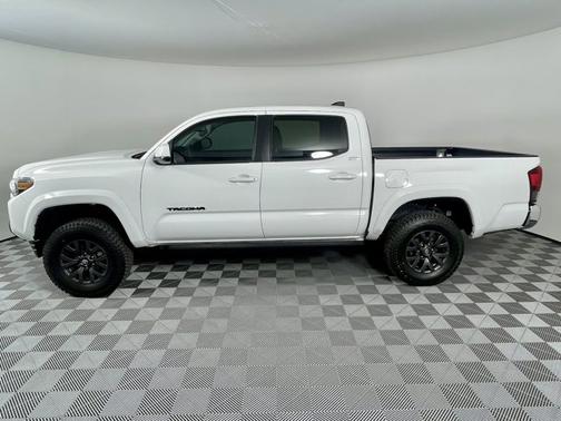 2023 Toyota Tacoma Base