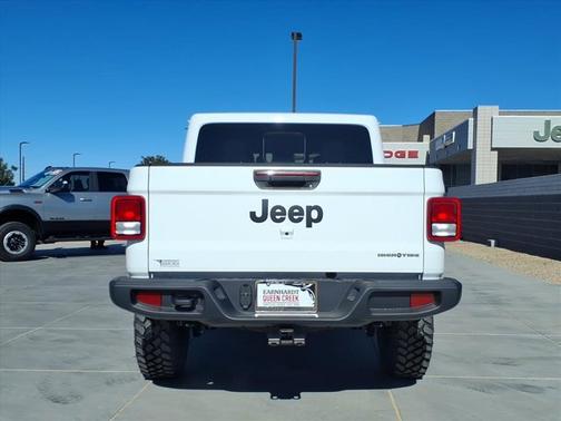 2025 Jeep Gladiator High Tide