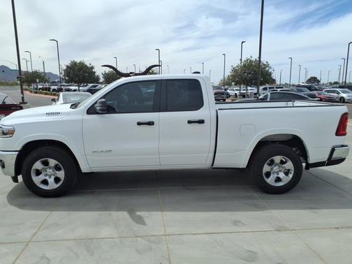Bright White Clearcoat 2026 RAM 1500 Big Horn