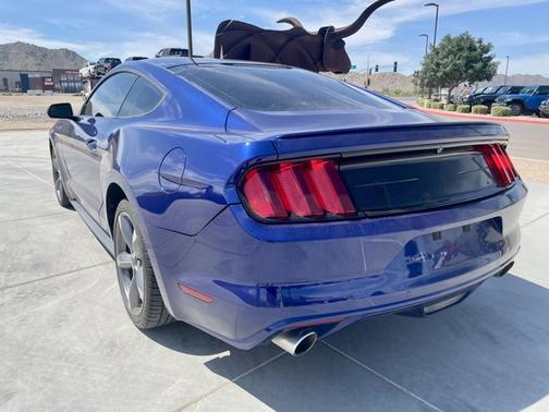 2016 Ford Mustang V6