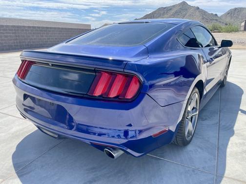 2016 Ford Mustang V6