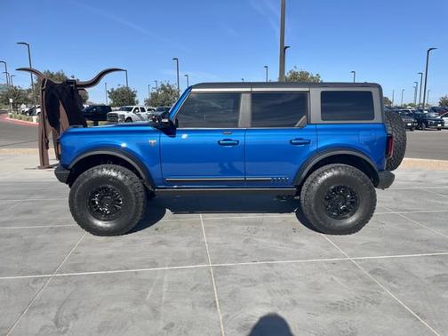 Lightning Blue Metallic 2021 Ford Bronco First Edition