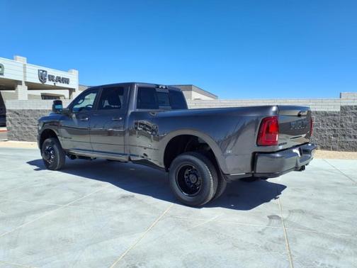 2025 RAM 3500 Laramie