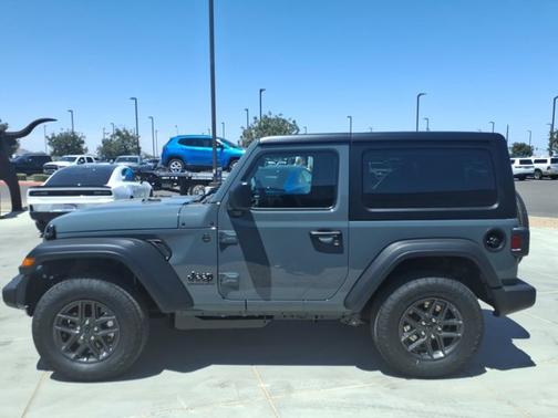 Anvil Clearcoat 2026 Jeep Wrangler Sport S