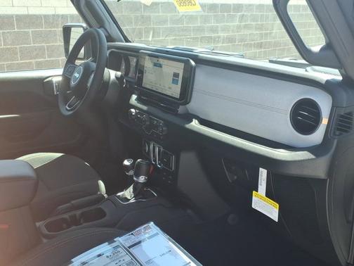 Anvil Clearcoat 2026 Jeep Wrangler Sport S