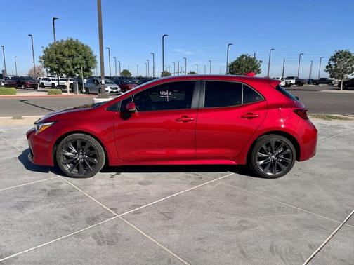 2024 Toyota Corolla Hatchback XSE
