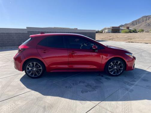 2024 Toyota Corolla Hatchback XSE
