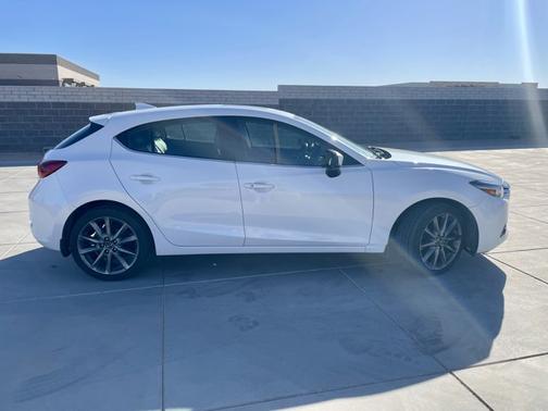 2018 Mazda Mazda3 Grand Touring