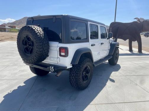 2020 Jeep Wrangler Unlimited Black and Tan