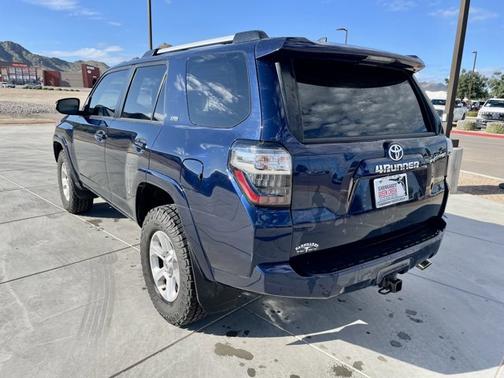2022 Toyota 4Runner SR5 Premium