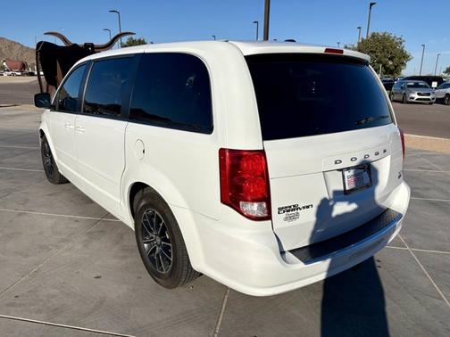 2017 Dodge Grand Caravan R/T