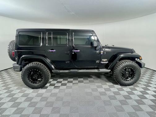 2012 Jeep Wrangler Unlimited Sahara