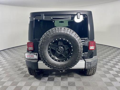2012 Jeep Wrangler Unlimited Sahara