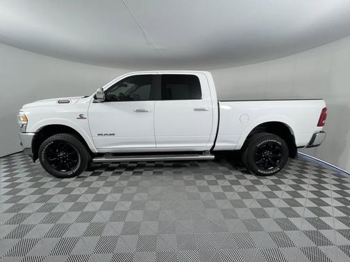 Bright White Clearcoat 2020 RAM 2500 Laramie