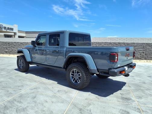 2025 Jeep Gladiator Mojave X