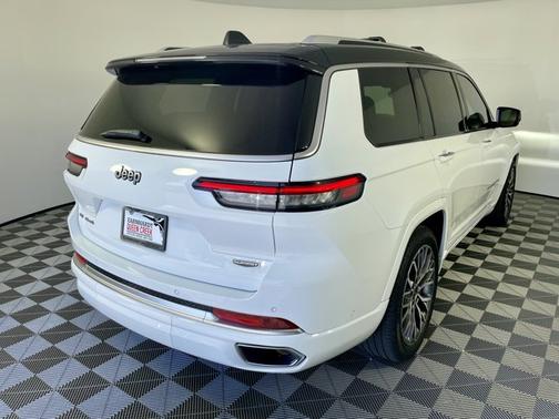 Bright White Clearcoat 2022 Jeep Grand Cherokee L Summit Reserve