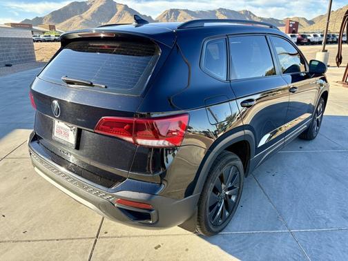 2024 Volkswagen Taos S