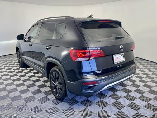 2024 Volkswagen Taos S