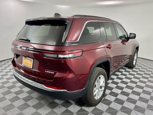 2024 Jeep Grand Cherokee Laredo X