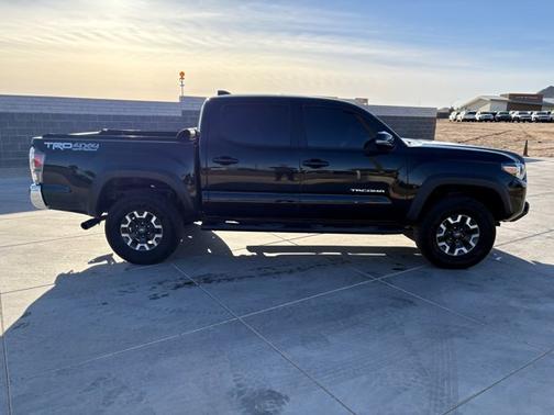 2023 Toyota Tacoma Base