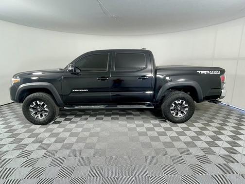 2023 Toyota Tacoma Base