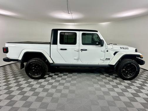 2021 Jeep Gladiator Willys