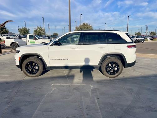 2025 Jeep Grand Cherokee Altitude X