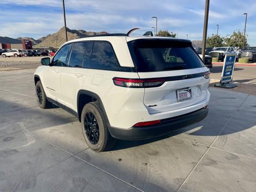 2025 Jeep Grand Cherokee Altitude X