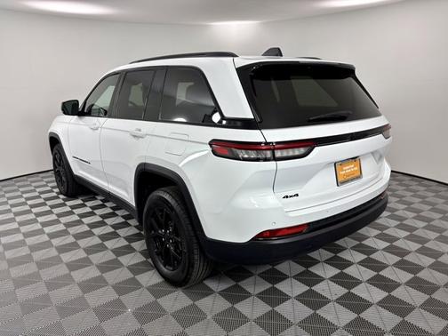 2025 Jeep Grand Cherokee Altitude X