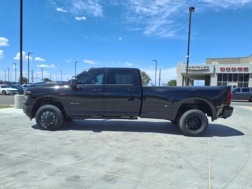 2025 RAM 3500 Laramie