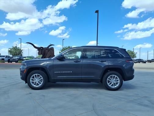 2025 Jeep Grand Cherokee Laredo X