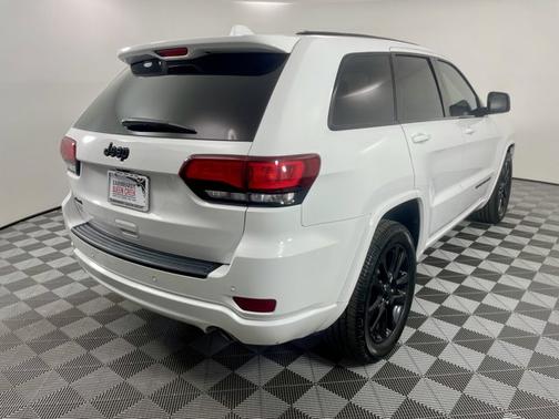2019 Jeep Grand Cherokee Altitude