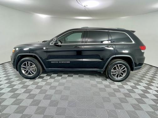 2020 Jeep Grand Cherokee Laredo E