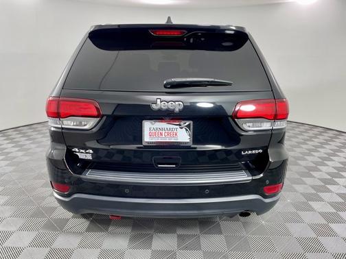 2020 Jeep Grand Cherokee Laredo E